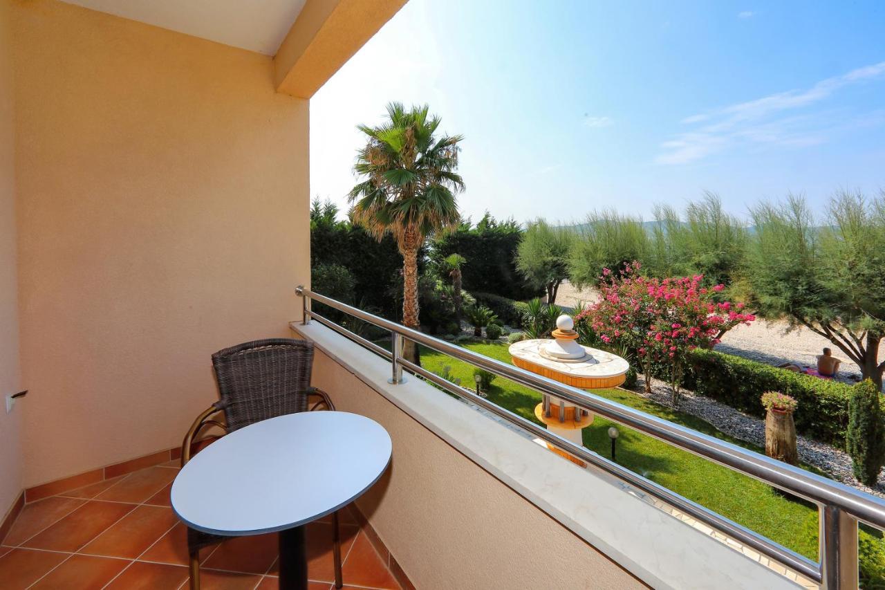 Villa Palma Sukošan Extérieur photo
